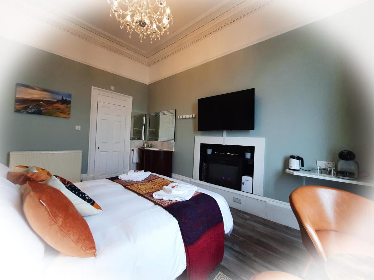 Highlander House Boutique Hotel Rothesay Buitenkant foto