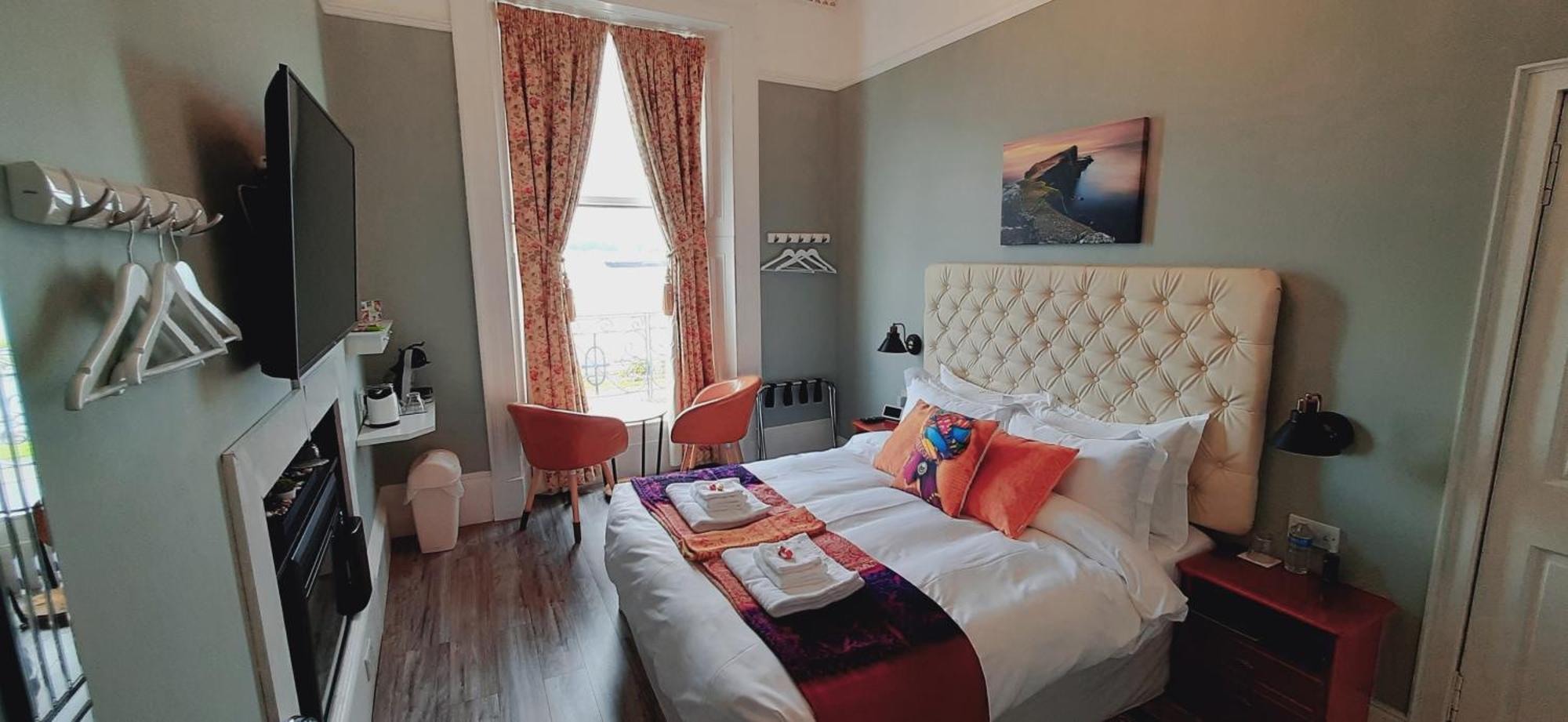 Highlander House Boutique Hotel Rothesay Buitenkant foto