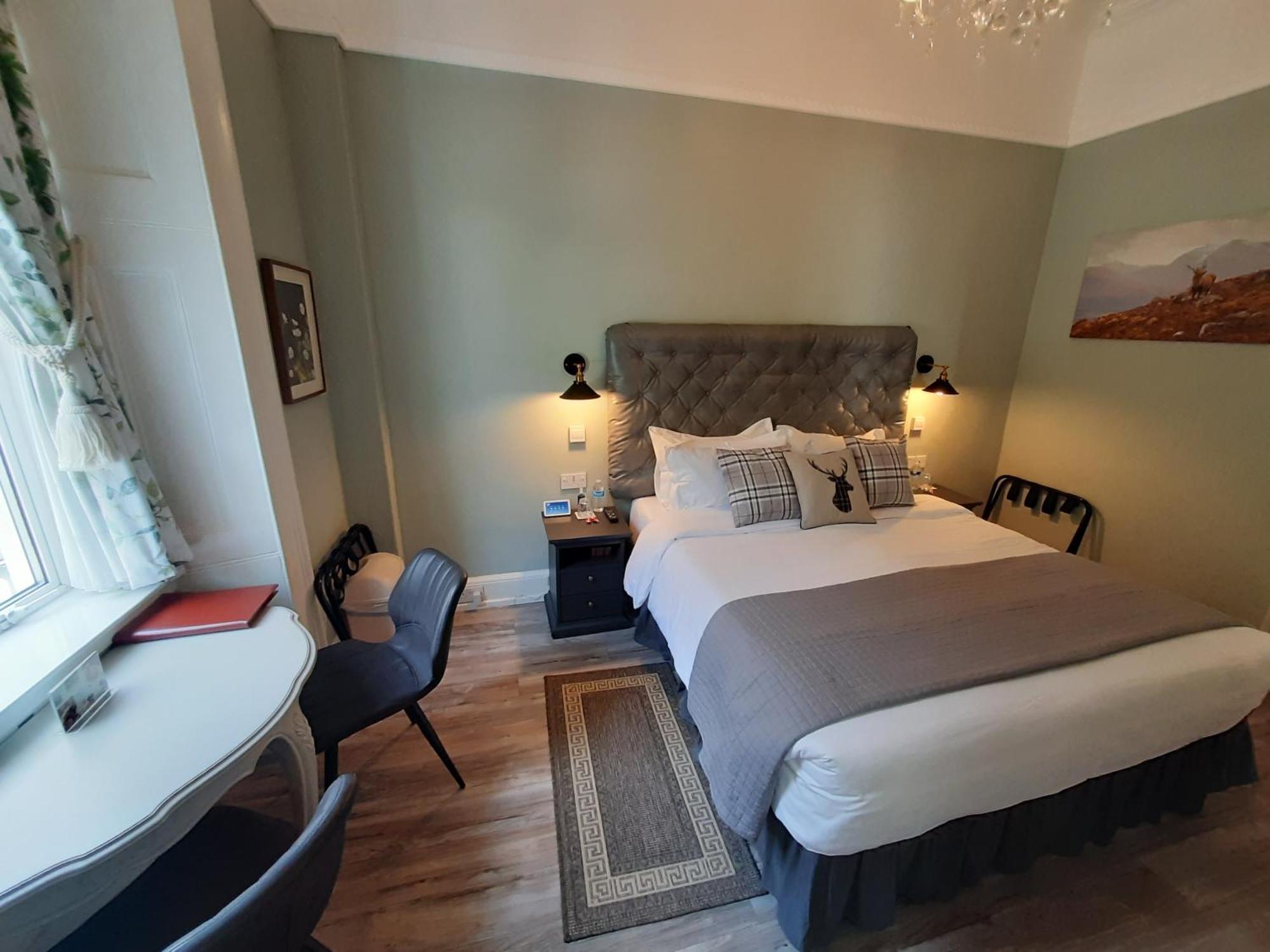 Highlander House Boutique Hotel Rothesay Buitenkant foto